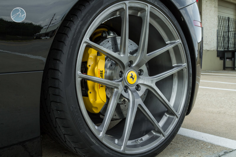 Ferrari 430 and Modulare wheels B18 EVO and 呔鈴