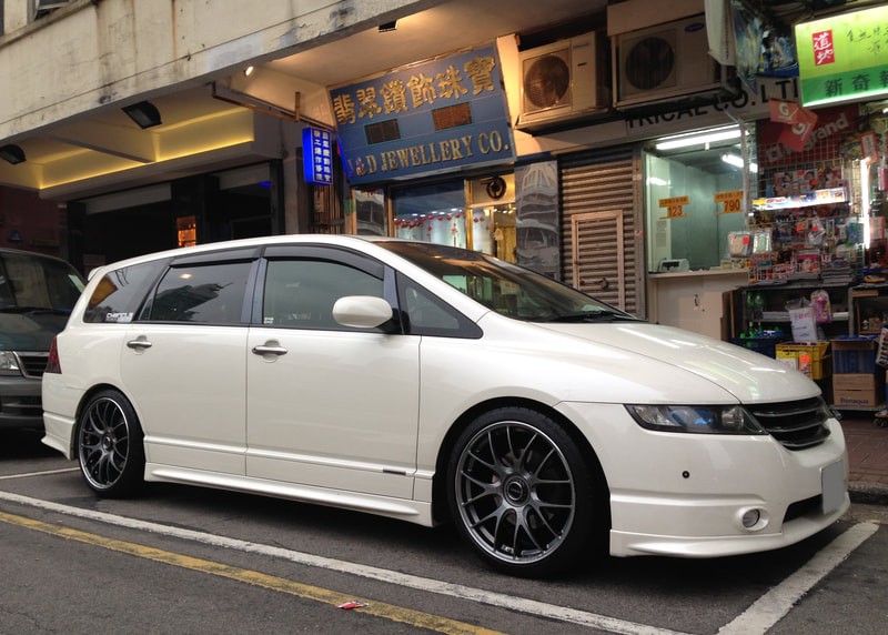 Honda Odyssey and RAYS Volk Racing G27 Wheels  and 呔鈴