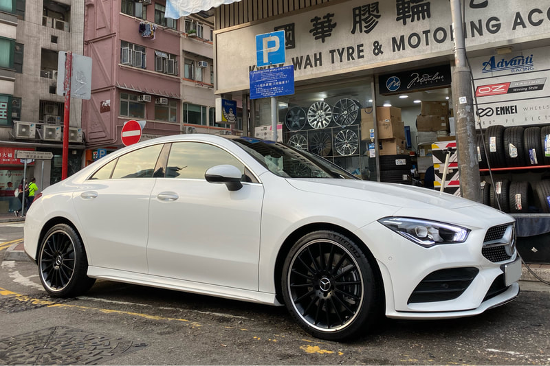 Mercedes Benz C118 CLA 250 Coupe and AMG Multispoke Matt Black with High Sheen Rim Edge and 呔鈴