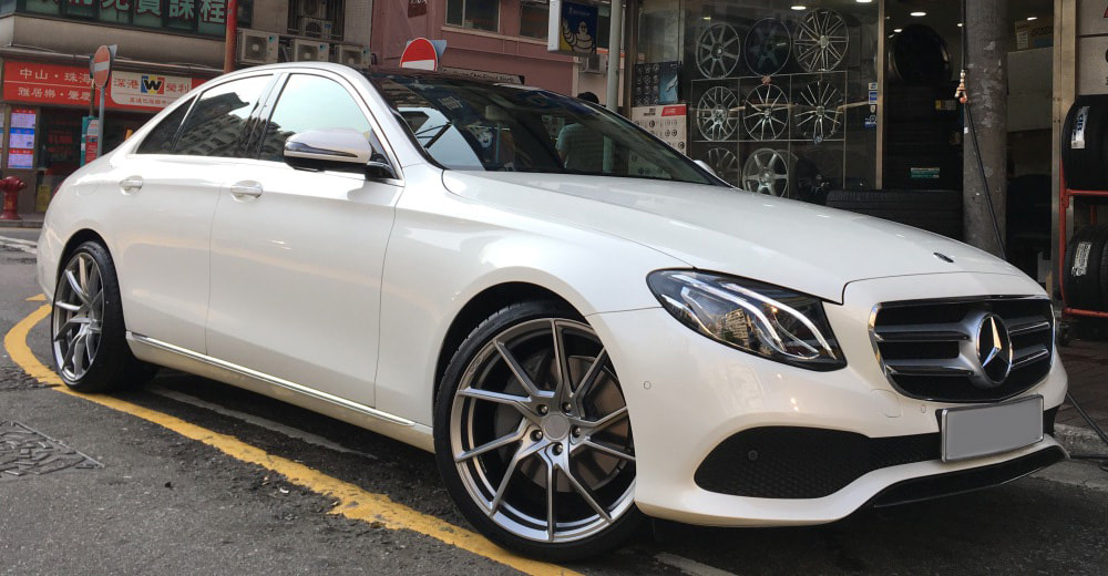 mercedes benz w213 e class and pur wheels fl26 and wheels hk and tyre shop