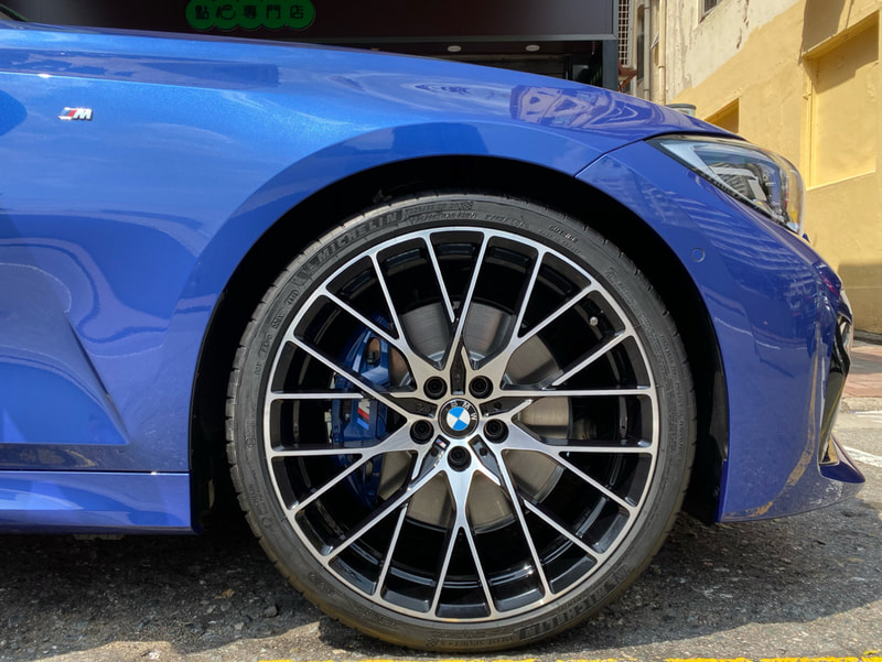 BMW G20 330i and BMW 794M Wheels and wheels hk and 呔鈴