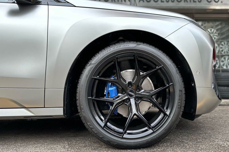 BMW iX and Vossen HF5 wheels and Pirelli P zero tyre and Tyre shop hk and BMW wheels and 輪胎店