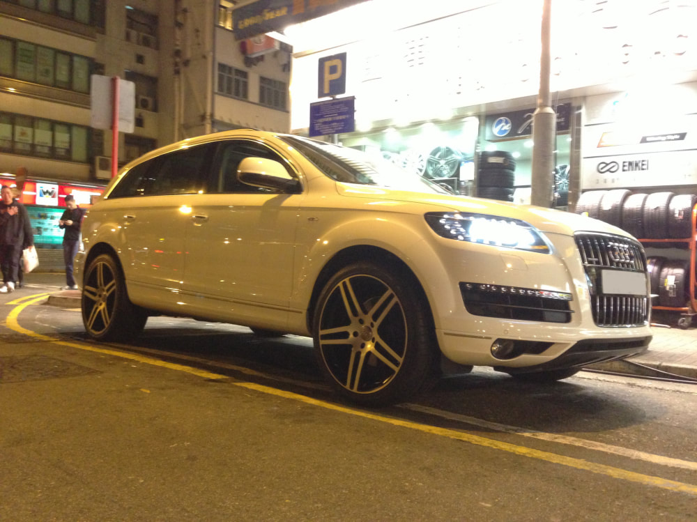 Audi Q7 and Modulare Wheels B11 and wheels hk and 呔鈴
