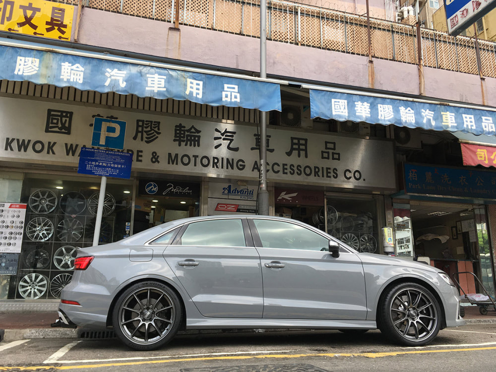 Audi RS3 and OZ Racing Wheels Hyper HLT GT and 呔鈴 and wheels hk
