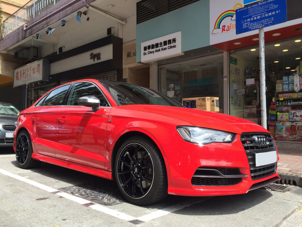 Audi S3 and ADVAN Racing RZII Wheels and 呔鈴