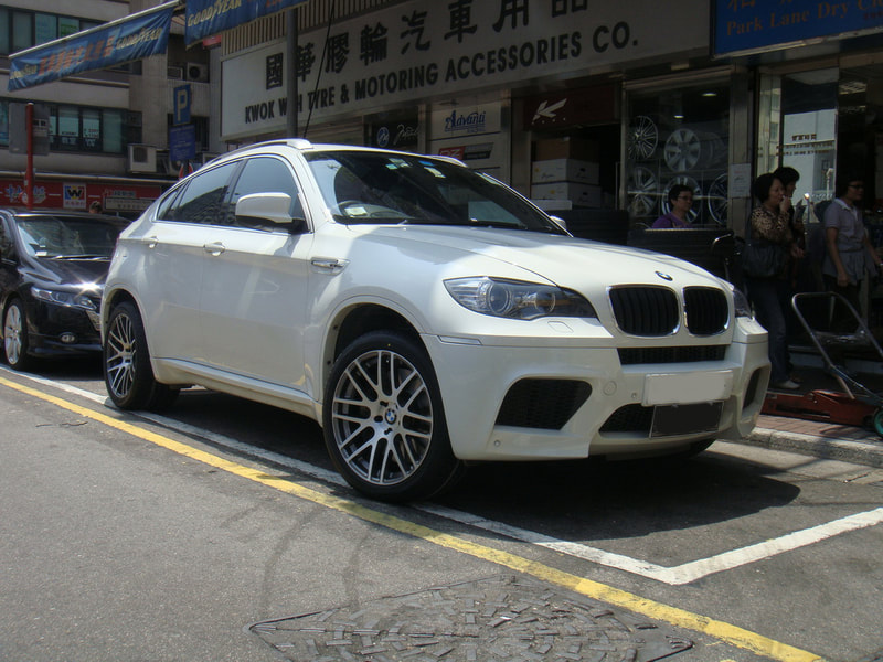 e71 bmw x6m and modulare b14 and 呔鈴 and wheels hk