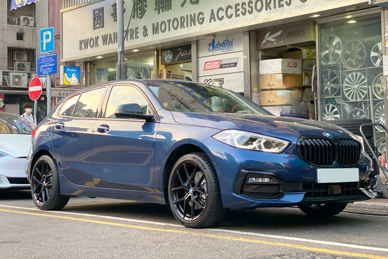 BMW F40 1 Series 118i and BMW 554M Wheels and tyre shop hong kong and michelin ps4 tyre and 呔鈴