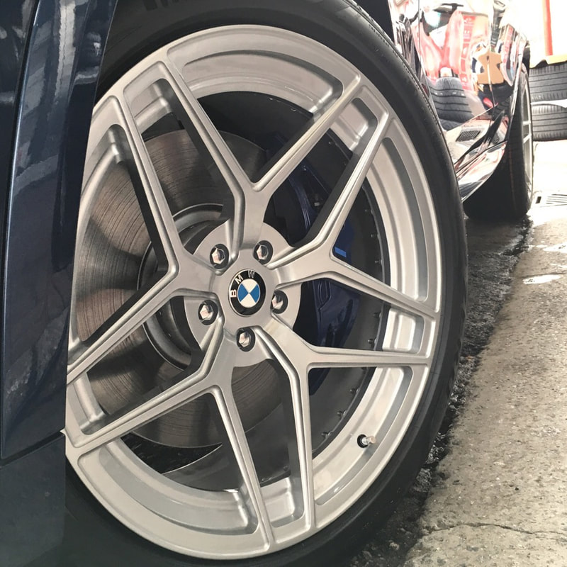 BMW G05 X5 and Modulare Wheels D32 and wheels hk and 呔鈴