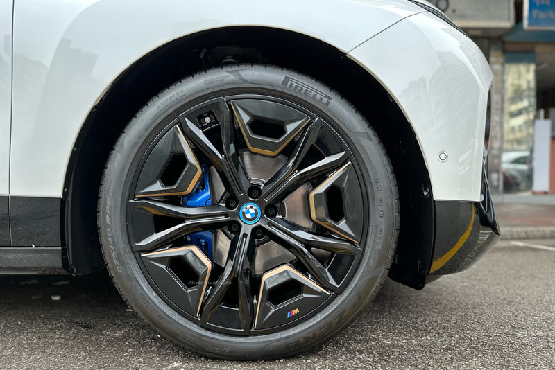 BMW iX and BMW 1023 Wheels and Pirelli P Zero Elect tyre and Tyre shop hk and BMW wheels and 輪胎店