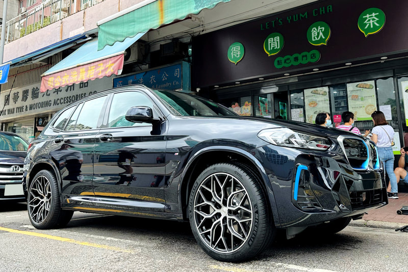 BMW G08 iX3 and Vossen HF2 wheels and tyre shop hk and michelin tyre hk and 輪胎店 and 鍛鈴