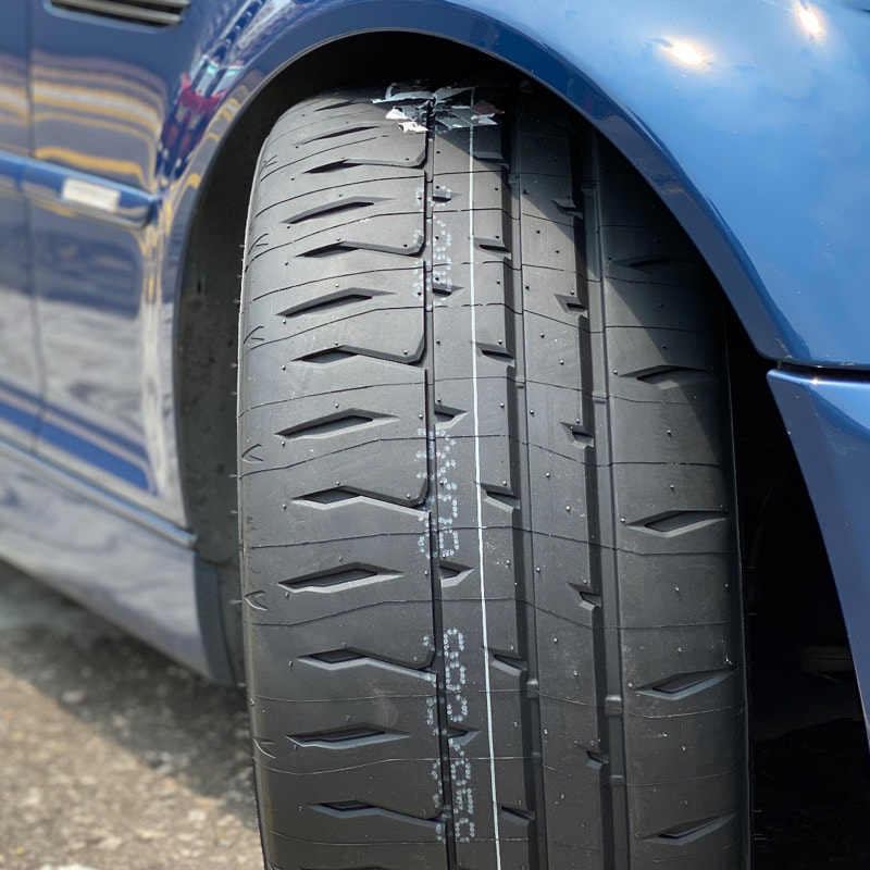 Bridgestone Potenza RE71RS tyres and Bridgestone tyre Hong Kong and tyre shop and 車呔 and 輪胎店