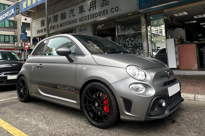 Fiat abarth 595 and 500 and oz racing ultraleggera wheels and michelin ps5 tyre and oz racing wheel hk