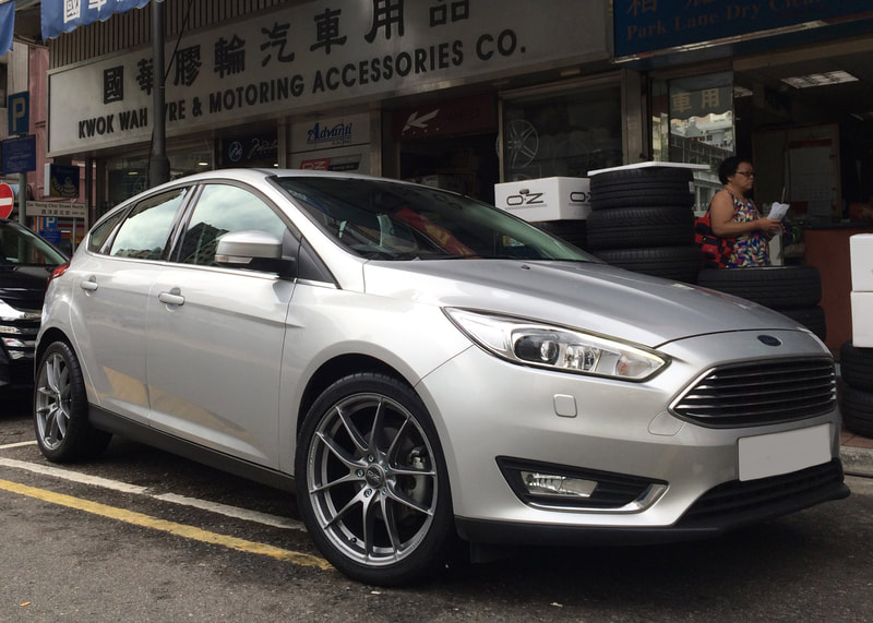 Ford Focus and OZ Racing Leggera HLT wheels and wheels hk and 呔鈴