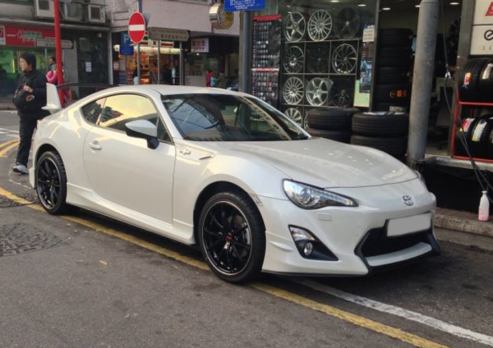 Toyota FT86 and RAYS Volk Racing G25 Wheels and wheels and 呔鈴
