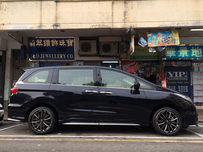 Honda Odyssey and RAYS Versus Pallas Wheels and 呔鈴