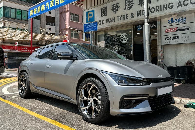 Kia EV6 and RAYS VMF C01 wheels and tyre shop and Continental tyre and 輪胎店