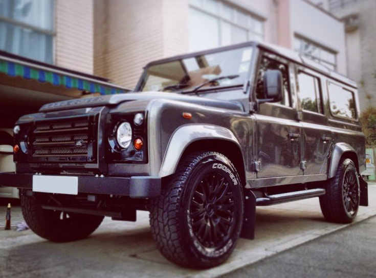 land rover defender and Kahn Design 1983 wheels and wheels hk and tyre shop hk