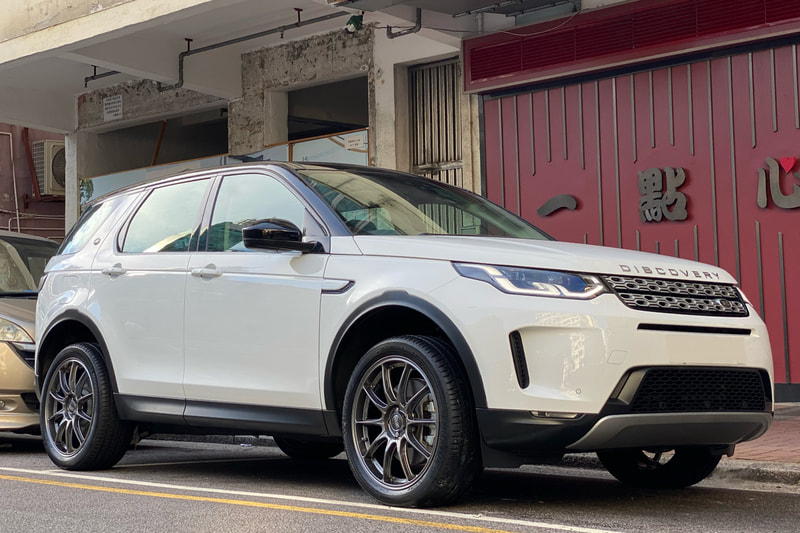 Land Rover Discovery Sport and OZ Racing Hyper GT HLT Wheels and tyre shop hk and MIchelin Latitude Sport 3 tyre and 輪胎店