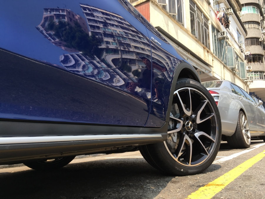 Mercedes Benz X253 GLC and AMG 5 twin spoke wheels in black and 呔鈴 and a25340120007x23 and 225340128007x23