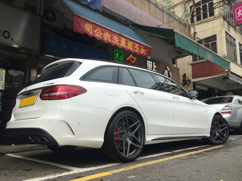 Mercedes Benz S205 C63S and Modulare Wheels B32 and 呔鈴