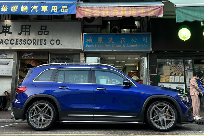 Mercedes Benz AMG GLB X247 GLB35 and Modulare Wheels D42 and Michelin Pilot Sport 4S tyre and Michelin Hong Kong tyre dealer