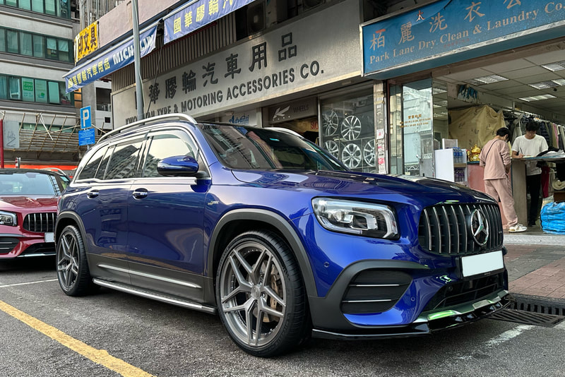 Mercedes Benz AMG GLB X247 GLB35 and Modulare Wheels D42 and Michelin Pilot Sport 4S tyre and Michelin Hong Kong tyre dealer