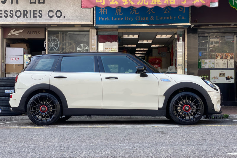 Mini F54 Clubman and OZ Racing Superturismo Evolutione Wheels and wheels hk and tyre shop and 呔鈴