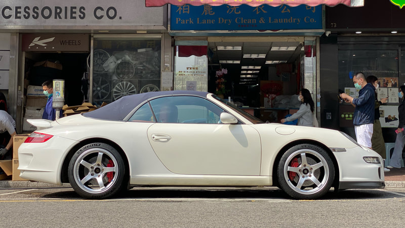 Porsche 997 and ADVAN TC III wheels and 呔鈴 and wheels hk