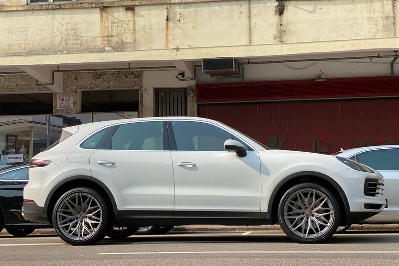 Porsche Cayenne and Modulare Wheels B40 and tyre shop hk and pirelli pzero tyre and 呔鈴 and oem wheel hk