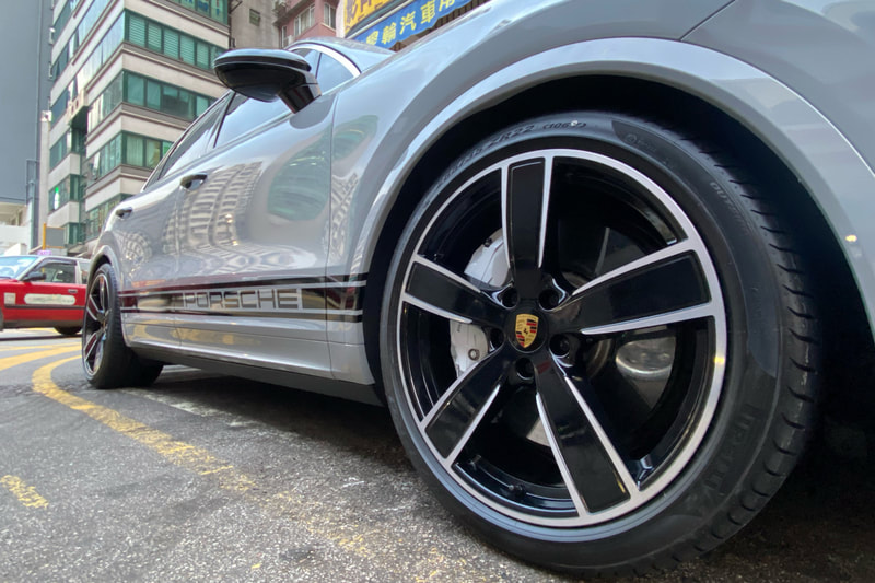 Porsche Cayenne turbo and Porsche cayenne sport classic design wheels and tyre shop hk and genuine porsche wheels and pirelli pzero tyres and 車軨 and 呔鈴