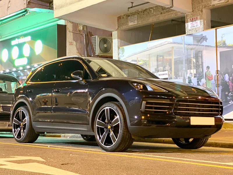 Porsche Cayenne and Porsche cayenne sport classic design wheels and tyre shop hk and genuine porsche wheels and pirelli pzero tyres and 車軨 and 呔鈴