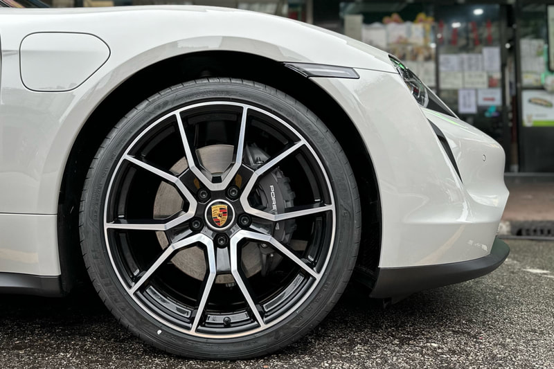 Porsche Taycan and Taycan RS Spyder design wheels and tyre shop hk and 保時捷原廠呔鈴