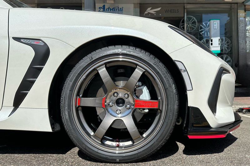 Subaru BRZ and RAYS Volk Racing TE37SAGA SL wheel and bridgestone RE71rS tyre and tyre shop hk and 換軨