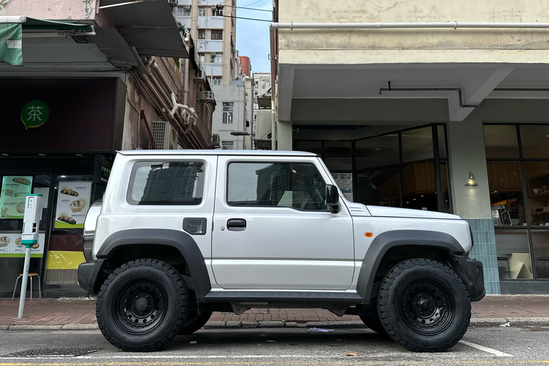 Suzuki Jimny JB74 and American Racing Outlaw 2 Wheels and tyre shop hk and BF Goodrich tyres and 呔鈴 and 菠蘿釘