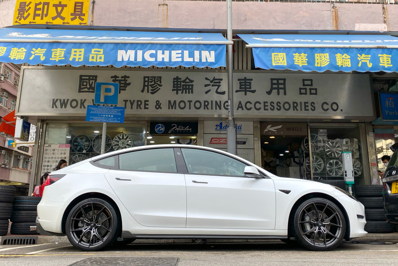 Tesla Model 3  and RAYS 57fxz Wheels and tyre shop hk and michelin ps4s tyre and 呔鈴