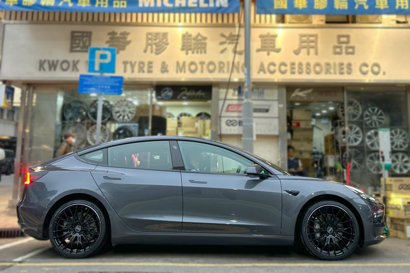 Telsa Model 3 and RAYS 2x10BD wheels and Michelin Pilot Sport 4S tyre and tyre shop hk