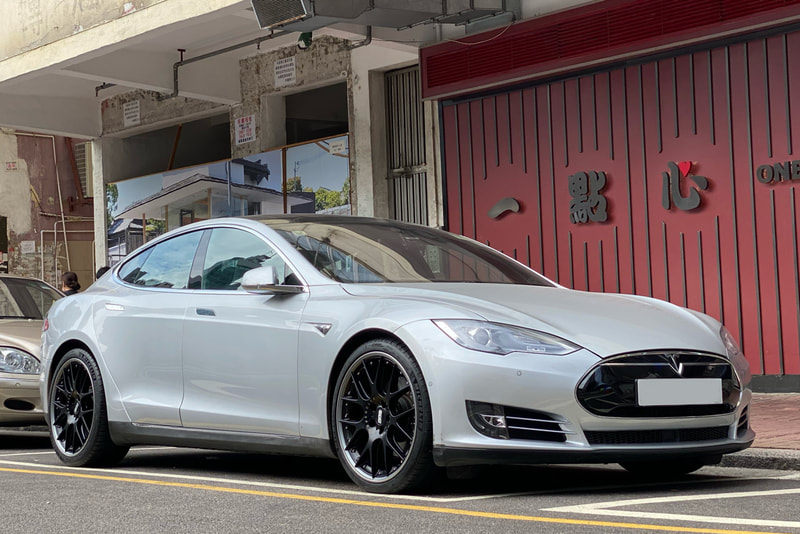 Tesla Model S and BBS CHR II Wheels and tyre shop hk and 呔鈴 and michelin ps4s tyres