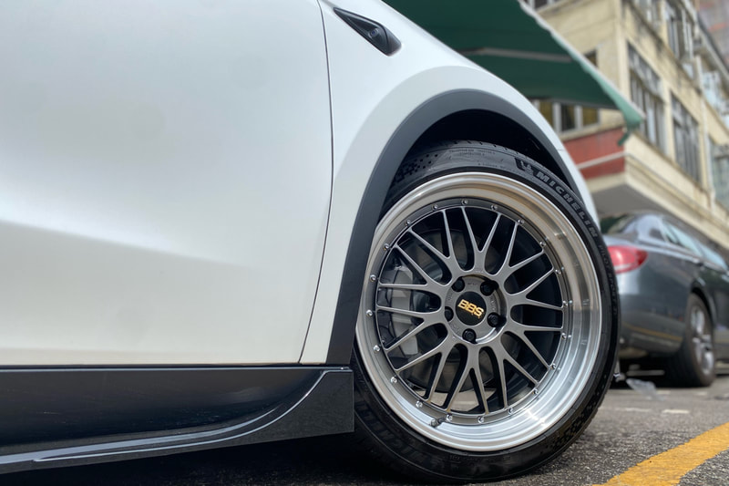 Tesla Model Y and BBS LM forged wheels and michelin ev tyre and tyre shop hk and 輪胎店