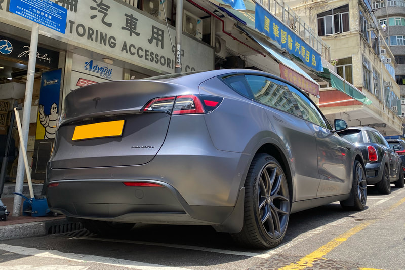 Tesla Model Y and TSportline TS5 Wheels and tyre shop and Michelin EV tyre and 輪胎店