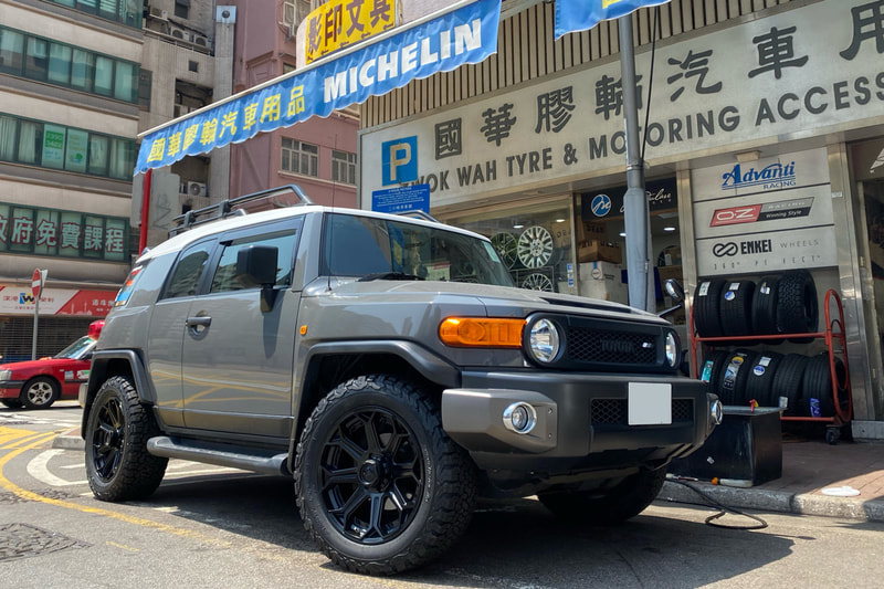 Toyota FJ Cruiser and Fuel D706 Siege Wheels and tyre shop hk and offroad wheel hk and BF Goodrich KO2 tyres and 呔鈴