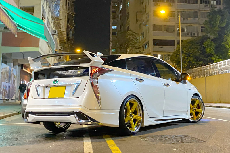 Toyota Prius and Work Zeast ST2 wheels and tyre shop hk and yokoham advan apex v601 tyre and 車呔
