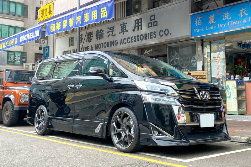 Toyota Vellfire Alphard and RAYS C01 Wheels and wheels hk and tyre shop hk and Michelin ps4s tyres and 呔鈴