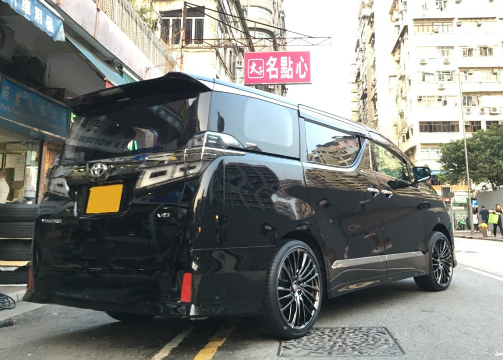 Toyota Alphard and RAYS Versus Avventura Wheels and wheels hk and 呔鈴