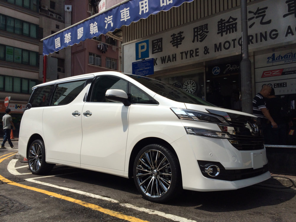 Toyota Vellfire and RAYS Versus Vouge Wheels and wheels hk and 呔鈴