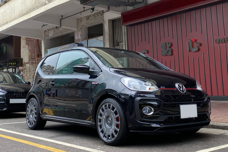 Volkswagen Up and OZ Racing Rally Racing Wheels and tyre shop hk and 呔鈴